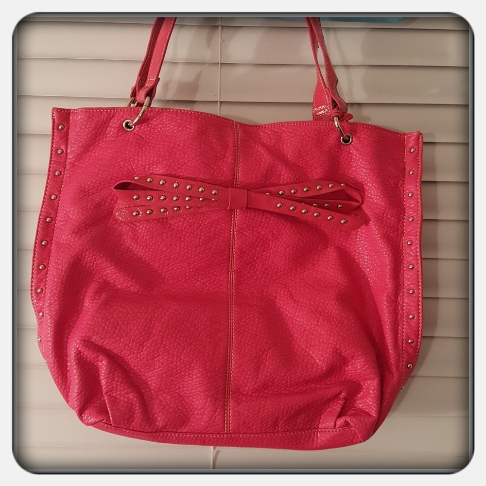 EUC Pink Shoulder Bag By Marc Echo